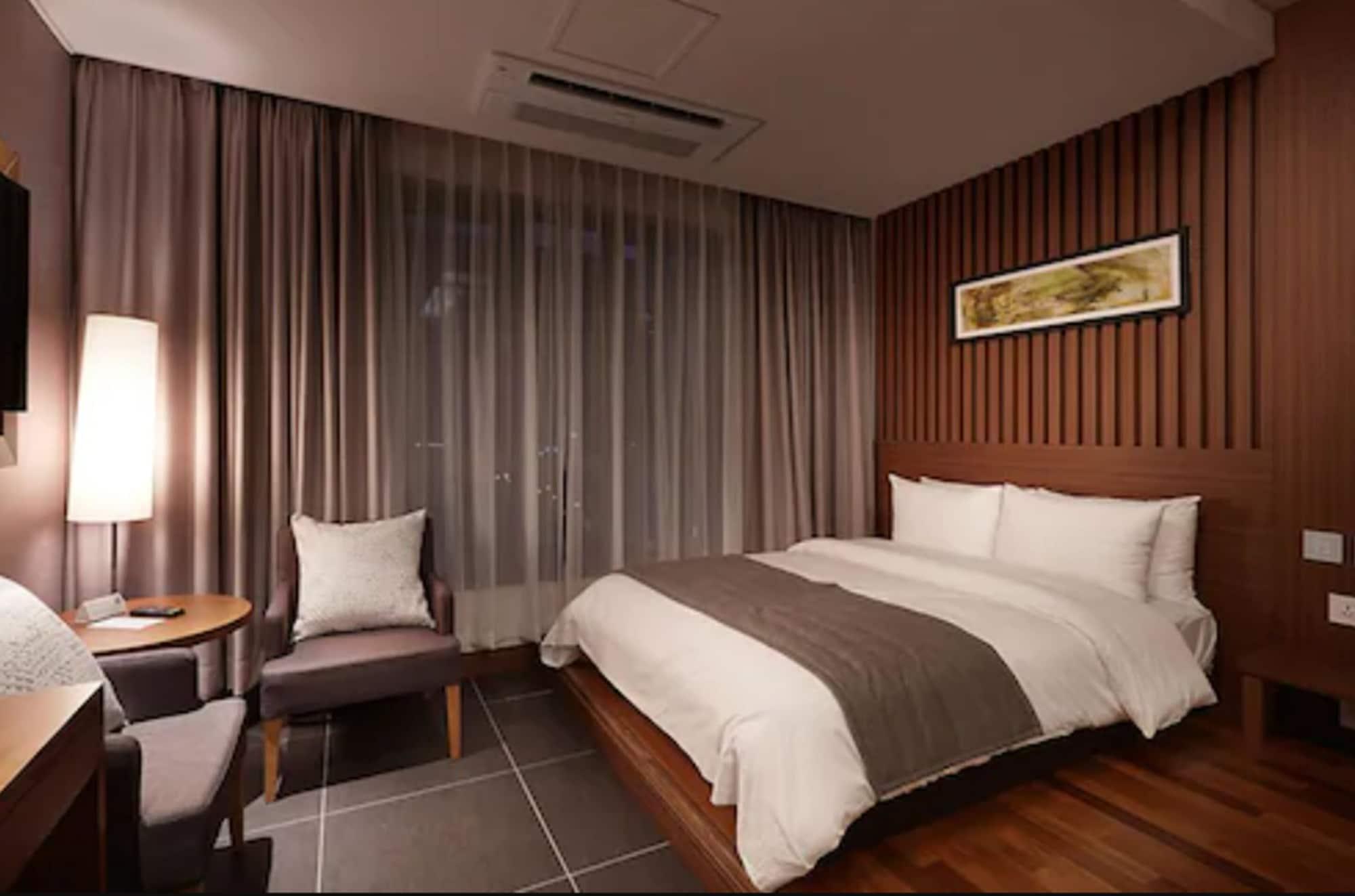 Osong H Hotel Sejong City Cheongju Exterior foto
