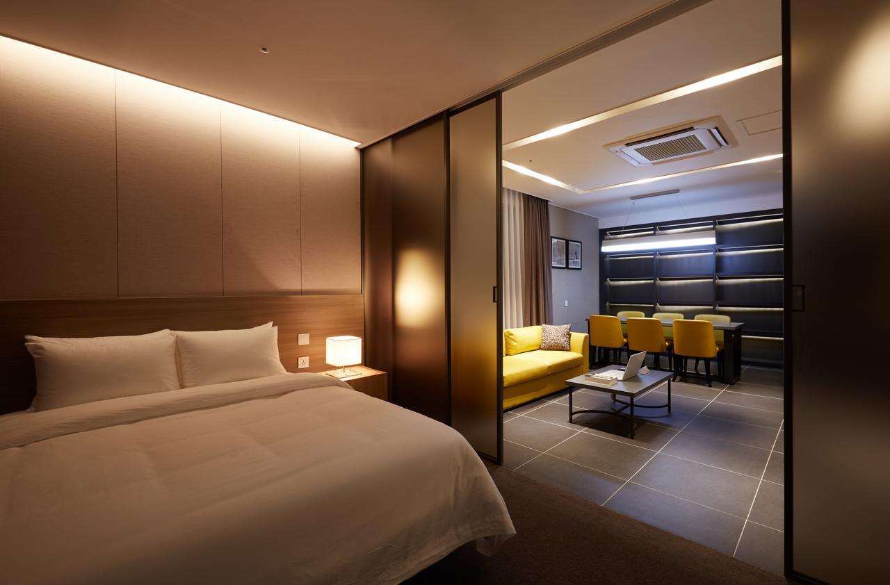 Osong H Hotel Sejong City Cheongju Exterior foto