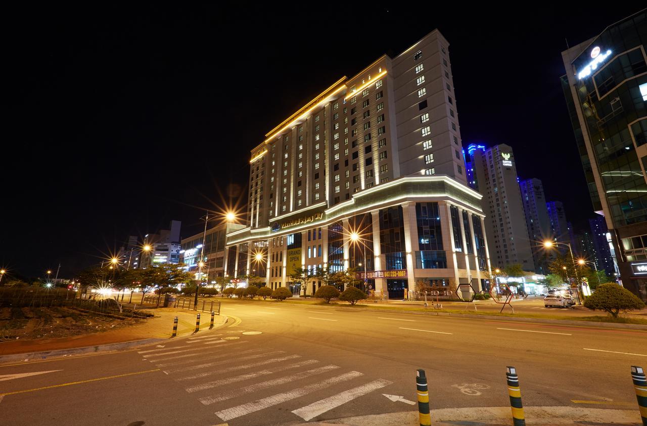 Osong H Hotel Sejong City Cheongju Exterior foto