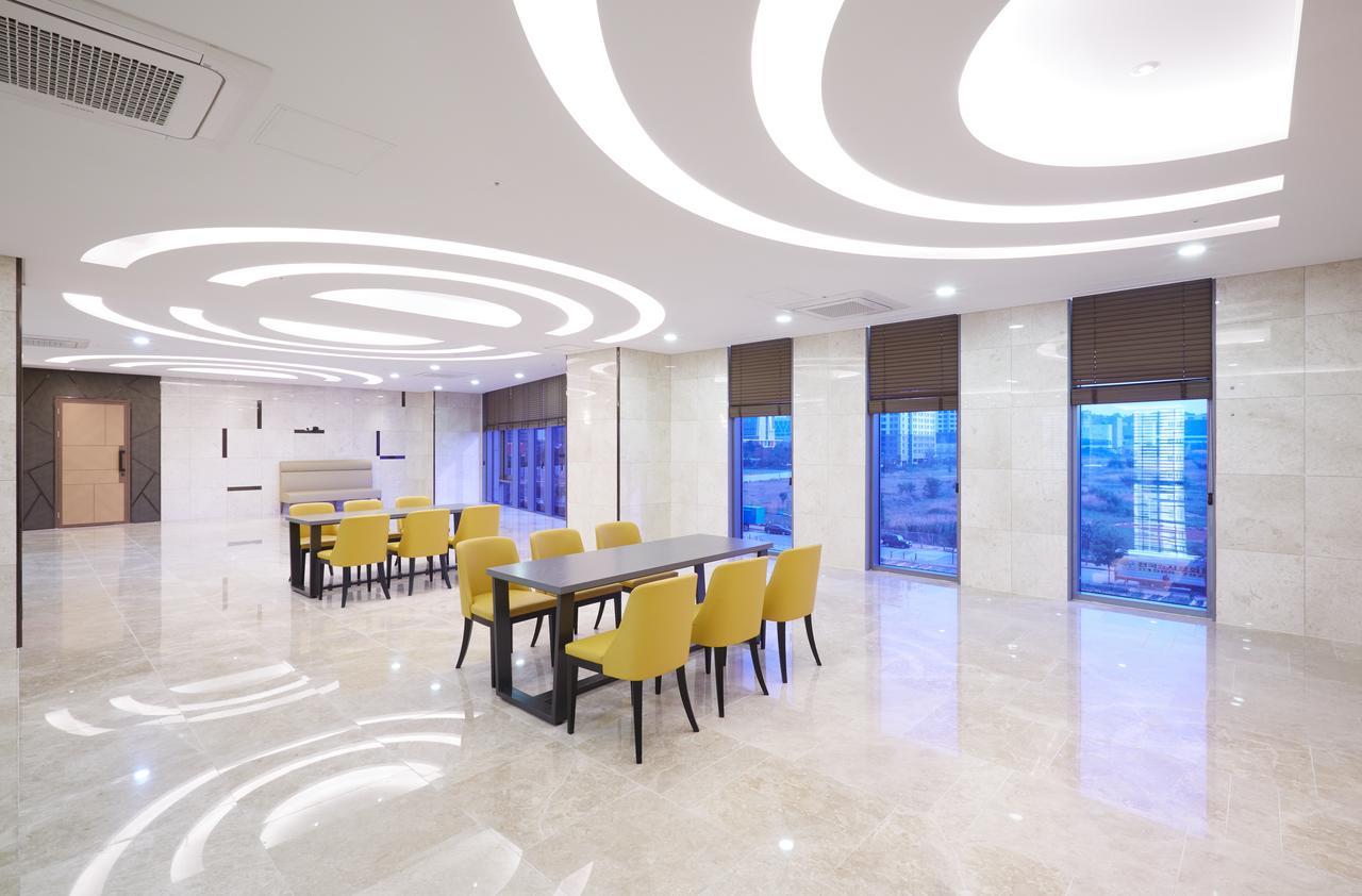 Osong H Hotel Sejong City Cheongju Exterior foto