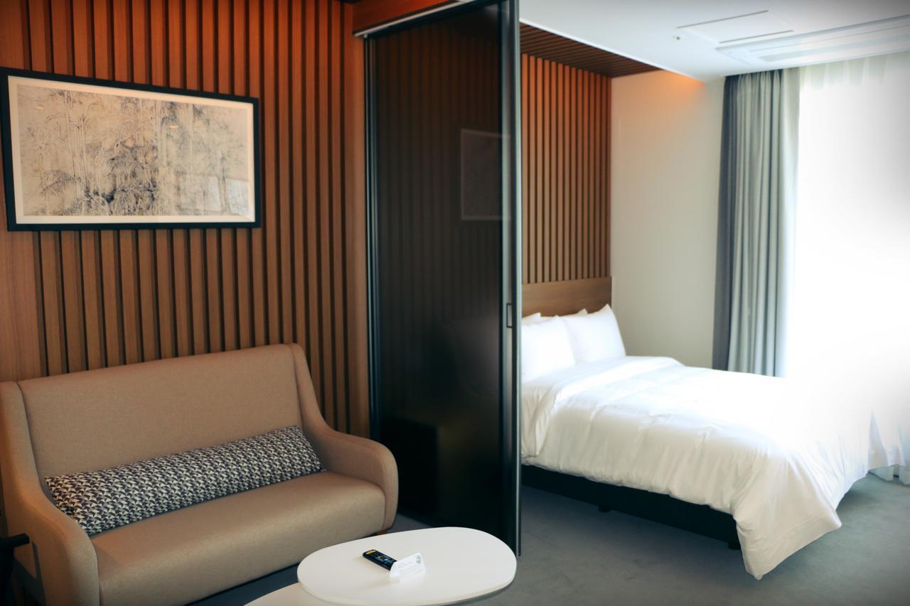 Osong H Hotel Sejong City Cheongju Exterior foto
