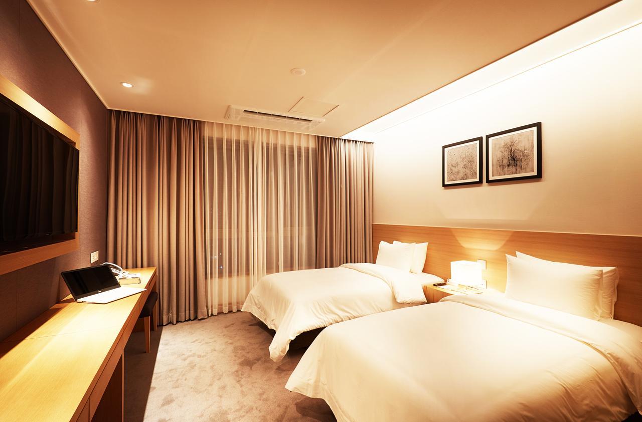 Osong H Hotel Sejong City Cheongju Exterior foto