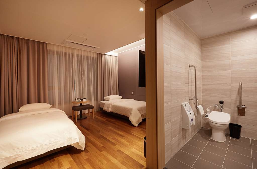 Osong H Hotel Sejong City Cheongju Quarto foto